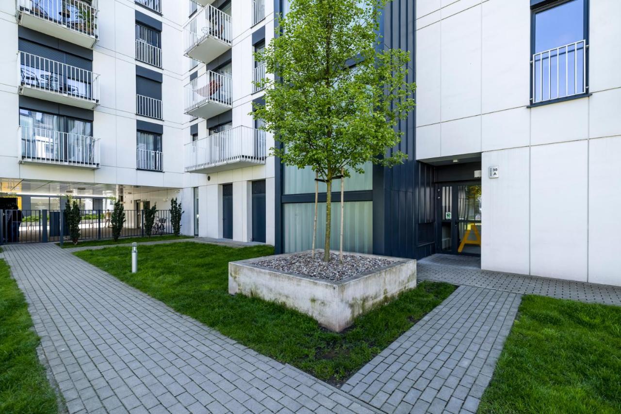 Apartamenty Stare Zoo Zajezdnia Poznan Exterior photo